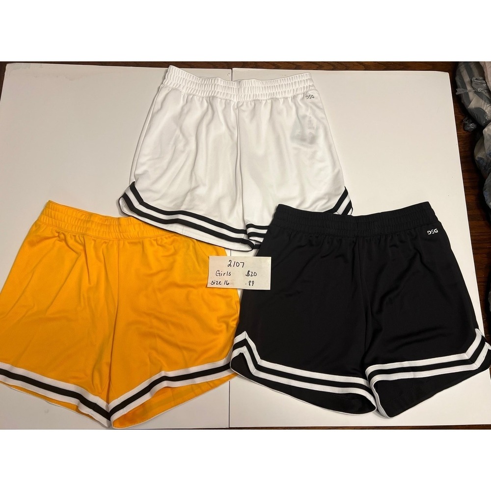 Girls size 16 shorts (2107)‎